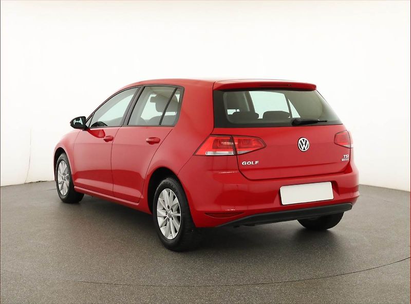 Volkswagen Golf (2013) 1.2 TSI, Tempomat - fotka 4 z 18