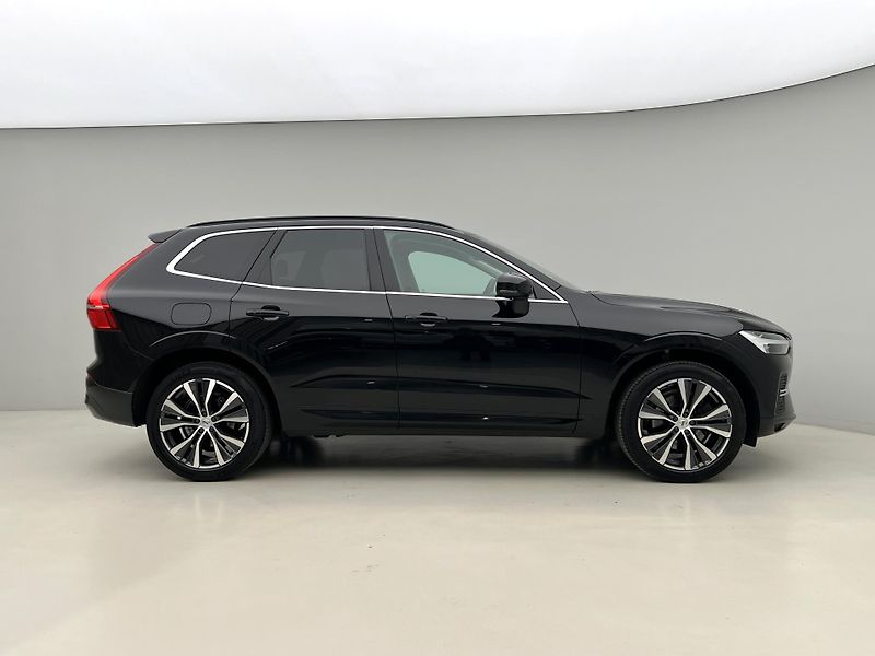 Volvo XC60 B4 CORE AUT 1.maj. - fotka 10 z 40