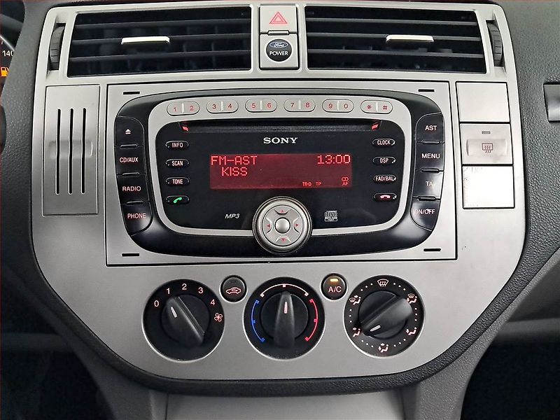 Ford Kuga (2009) 2.0 TDCi, Serv.kniha - fotka 12 z 16