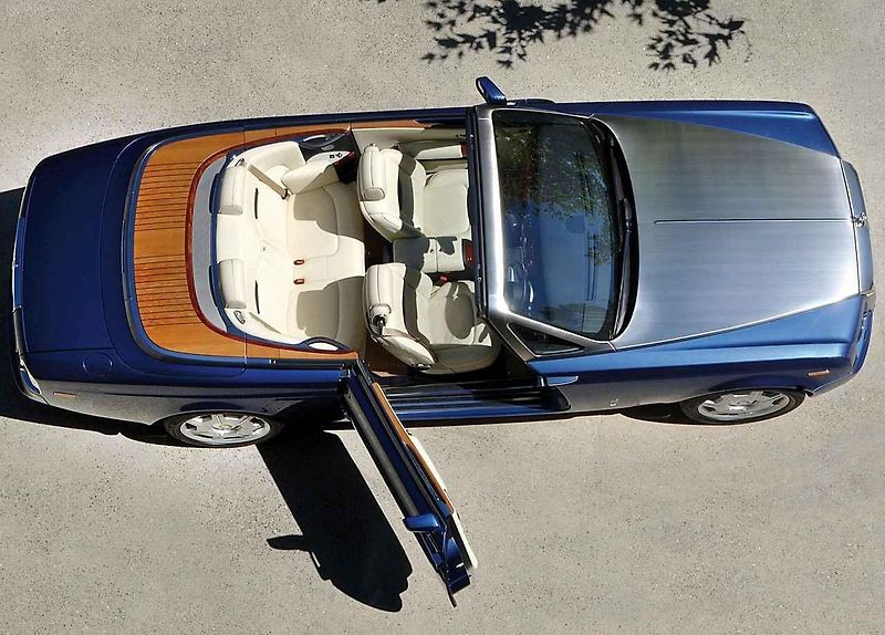 Rolls-Royce Ghost.