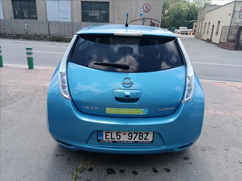 Nissan Leaf 0,0 electric drive  Basis - fotka 9 z 17