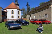 Jarní koulení - sraz automobilů a příznivců značky Citroën na zámku ve Svojšíně na Tachovsku.