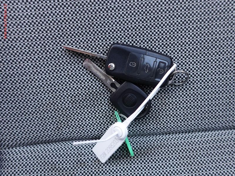 Seat Ibiza (2008) 1.4i, ČR, AC, temp - fotka 18 z 18