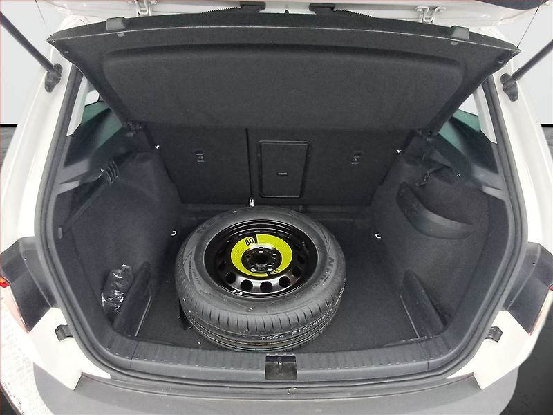 Škoda Karoq (2020) Ambition Plus 1.5 TSI - fotka 14 z 17