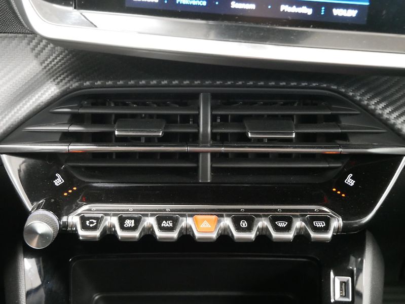 Peugeot 2008 - fotka 22 z 26