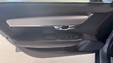 Volvo V90 (2018) Kombi Inscription 2.0 TDI 110k - náhled 16