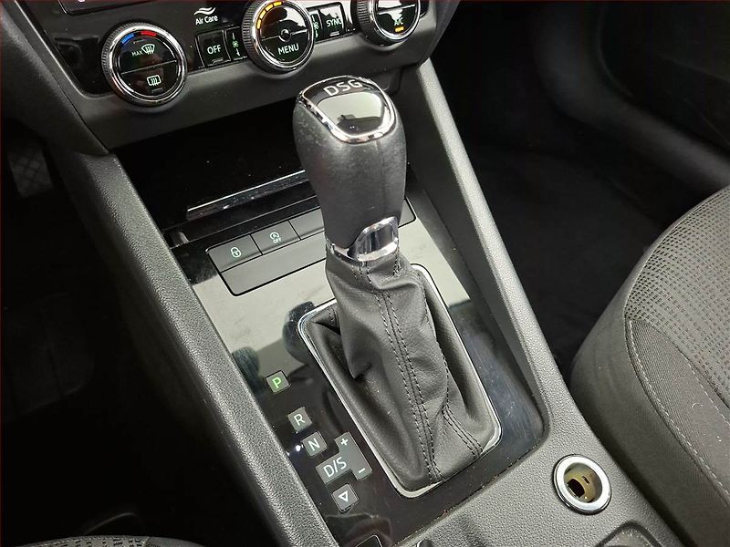 Škoda Octavia (2018) Style 1.8 TSI, Automat - fotka 13 z 19