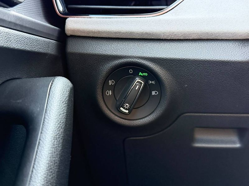 Škoda Scala Top Selection 1,0 TSI 85 kW 7° - fotka 26 z 34