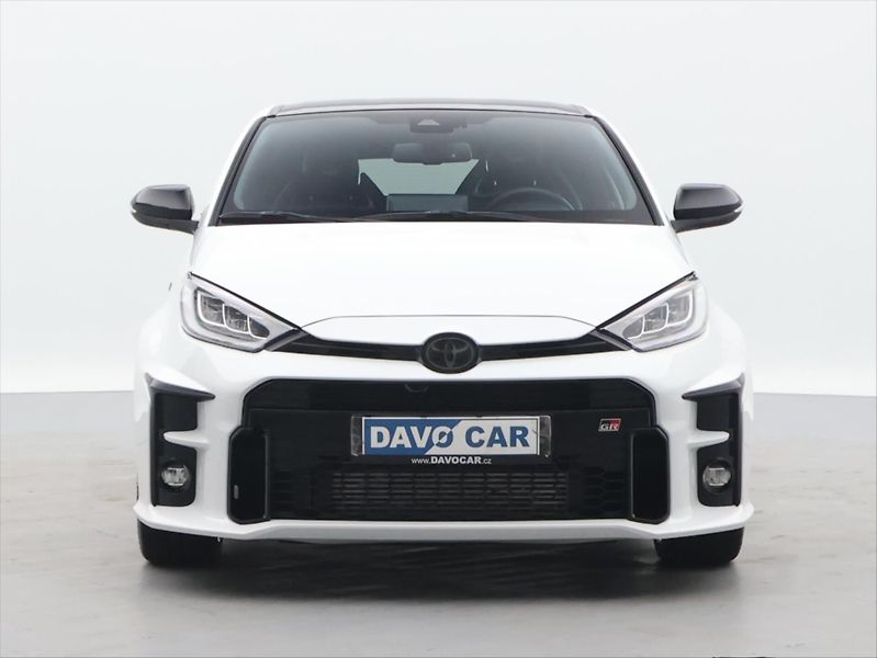 Toyota Yaris 1,6 Turbo AWD GR Four Circuit - fotka 2 z 25