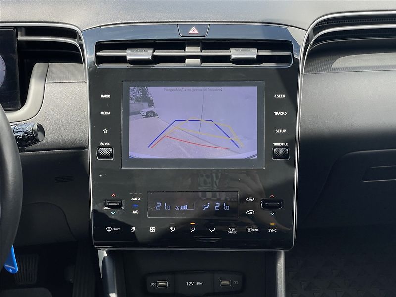 Hyundai Tucson 1,6 T-GDI Comfort PDC+AutoAC - fotka 11 z 22
