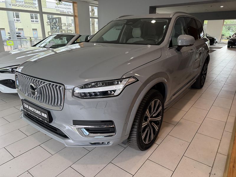 Volvo XC90 B6 AWD Ultimate Bright 7míst - fotka 2 z 30