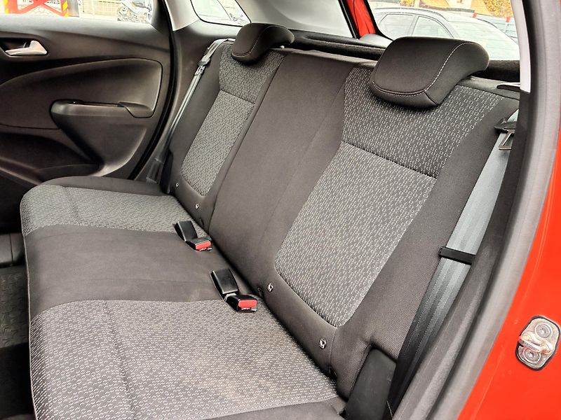 Opel Crossland 1.2TURBO 81kW EDITION TAŽNÉ - fotka 13 z 28