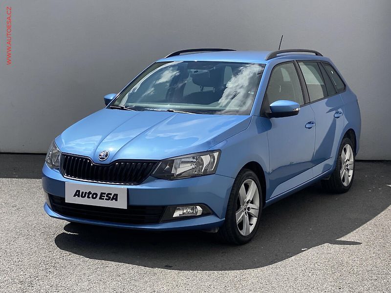 Škoda Fabia (2018) 1.0 TSi, Active, +kola - fotka 3 z 17