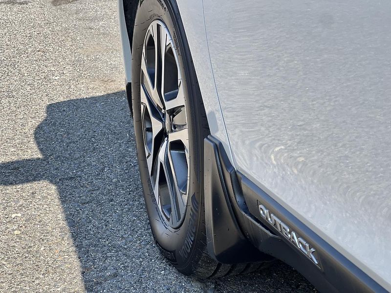 Subaru Outback 2.5i AUTOMAT KŮŽE NAVI KAMERA  - fotka 47 z 50