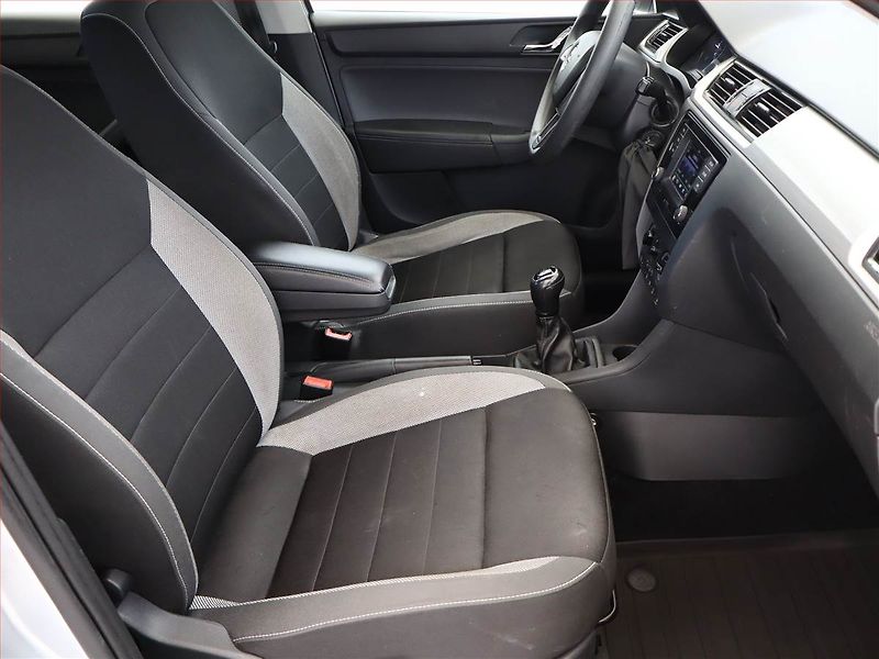 Škoda Rapid (2017) 1.4 TDI, ČR,1.maj - fotka 7 z 13