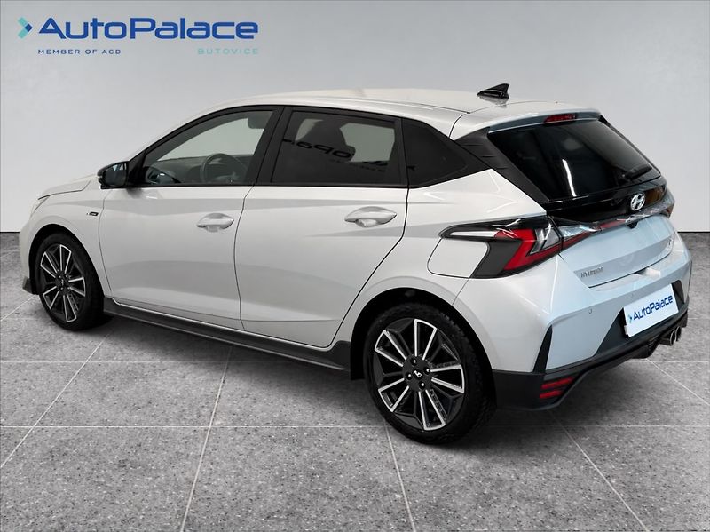 Hyundai i20 1,0 N - LINE - fotka 6 z 16