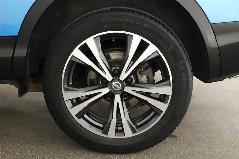 Nissan Qashqai (2018) 1.2 DIG-T, Navi, Tempomat - fotka 26 z 26