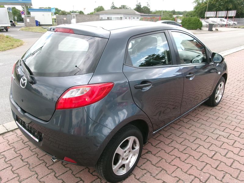 Mazda 2 (2009) 1,3i KLIMA ALU  - fotka 4 z 21