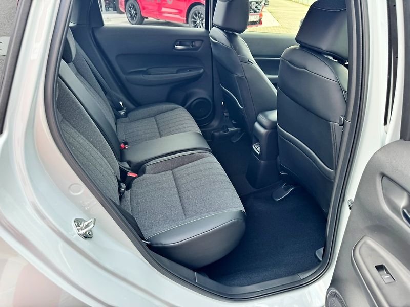 Honda Jazz (2026) 1.5 e:HEV ADVANCE SKLADEM - fotka 20 z 37