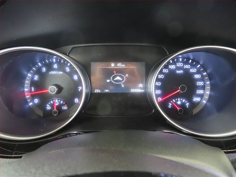 Kia XCeed (2024) Exclusive 1.5 T-GDI - fotka 11 z 14