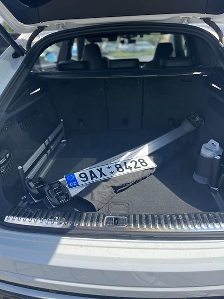Audi SQ8 (2020) Plná výbava - fotka 16 z 22