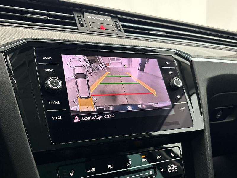 Volkswagen Passat Alltrack 4MOT DSG - fotka 24 z 31