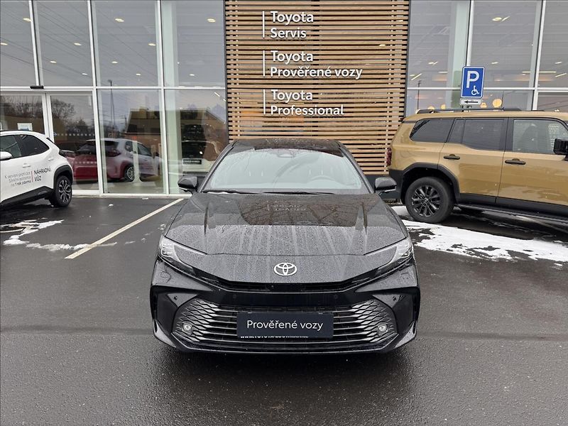 Toyota Camry 2,5 EXECUTIVE - fotka 4 z 19
