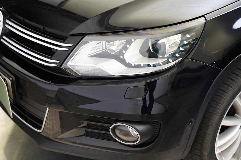 Volkswagen Tiguan - fotka 10 z 27