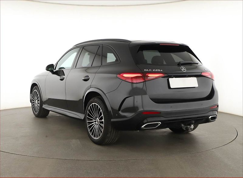 Mercedes-Benz GLC (2025) 220 d 4MATIC - fotka 4 z 21