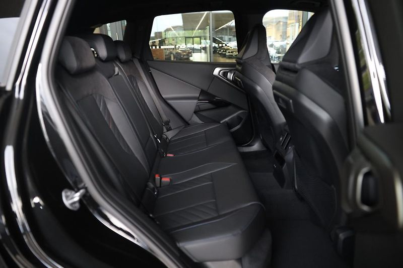 BMW X3 xDrive 40d - fotka 6 z 18