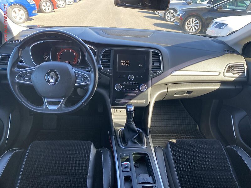 Renault Mégane (2018) 1.2TCe, Navigace - fotka 7 z 14