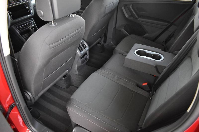 Volkswagen Tiguan (2023) 1.5TSI 110kW,tažné,manuál - fotka 11 z 26