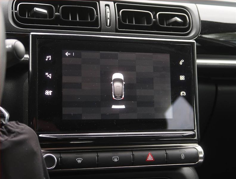 Citroën C3 (2021) Feel Pack 1.2 PureTech - fotka 18 z 18