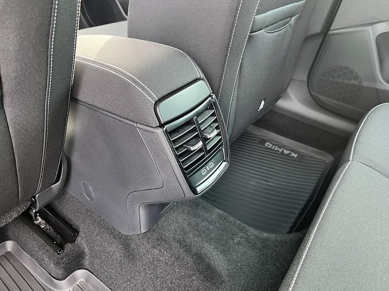 Škoda Kamiq MONTE CARLO 1.0TSI 85kW - fotka 20 z 22