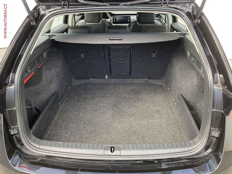 Škoda Octavia (2020) 1.5 TSi, 2.maj,ČR, Ambition - fotka 7 z 20