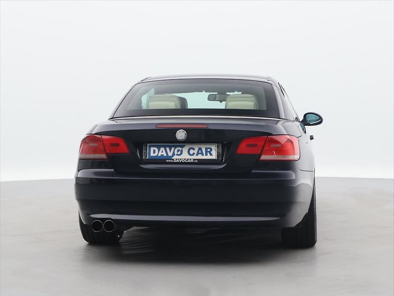 BMW Řada 3 3,0 325i Cabrio 160 kW - fotka 6 z 35