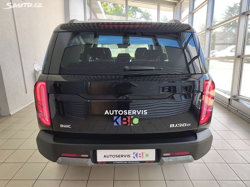 BAIC BJ30 1.5 T HEV 298KW All in 4x4 - fotka 3 z 26