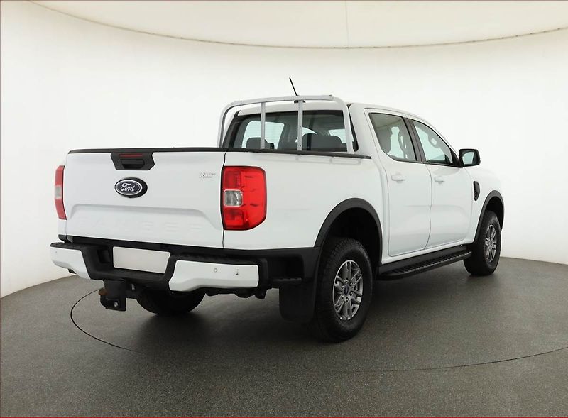Ford Ranger (2025) XLT 2.0 EcoBlue 4x4 - fotka 5 z 25