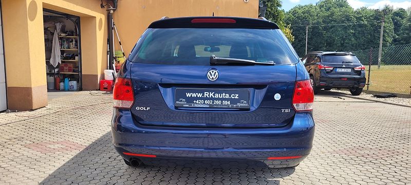 Volkswagen Golf (2012) 1,2TSi 77kW benzín „STYLE“ - fotka 6 z 32