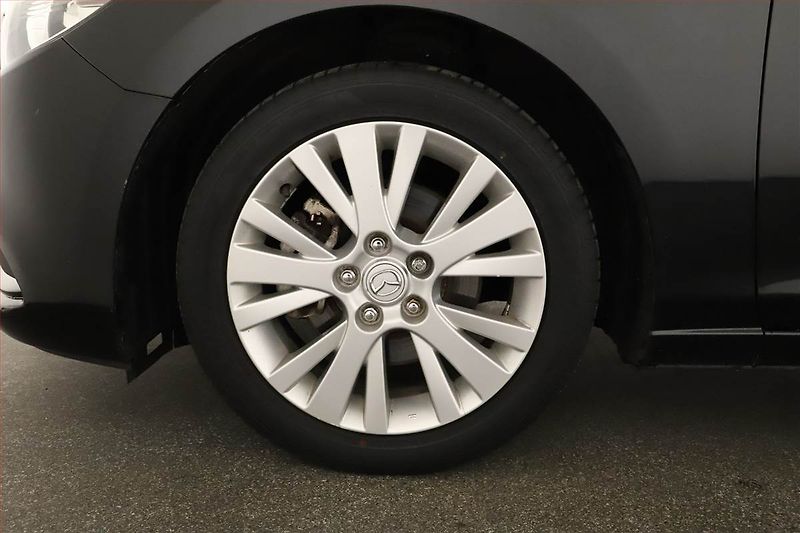 Mazda 6 (2013) 2.0 Skyactiv-G, Navi, Tempomat - fotka 12 z 15