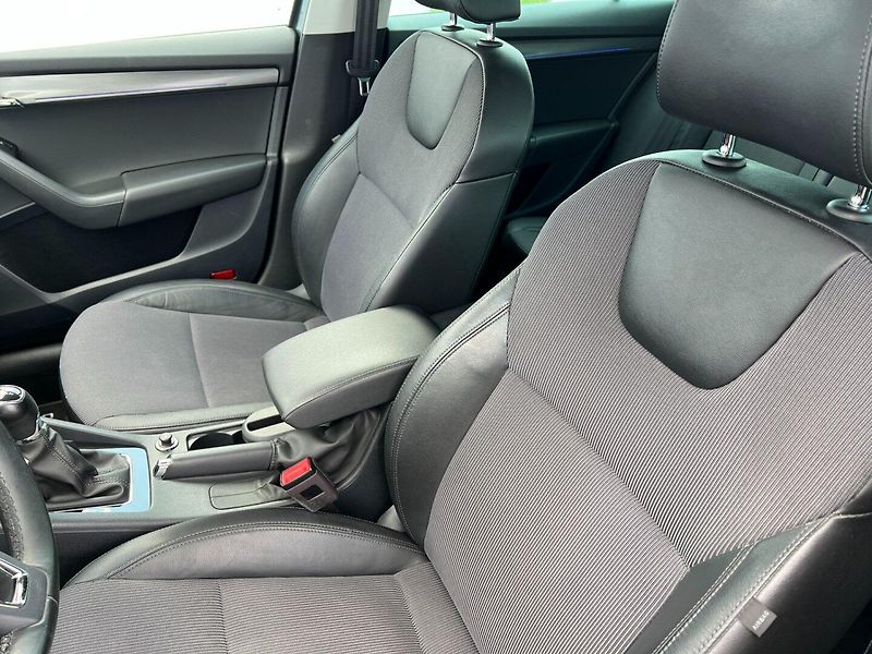 Škoda Octavia (2018) 1.5TSI 110kW! Style+! Webasto! - fotka 16 z 40