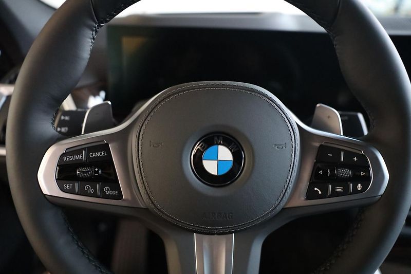 BMW X6 xDrive30d - fotka 11 z 18