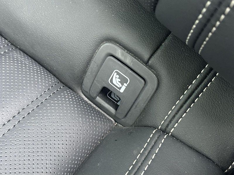 Škoda Superb (2023) Combi 2.0 TDI 4x4 DSG L&K - fotka 24 z 36