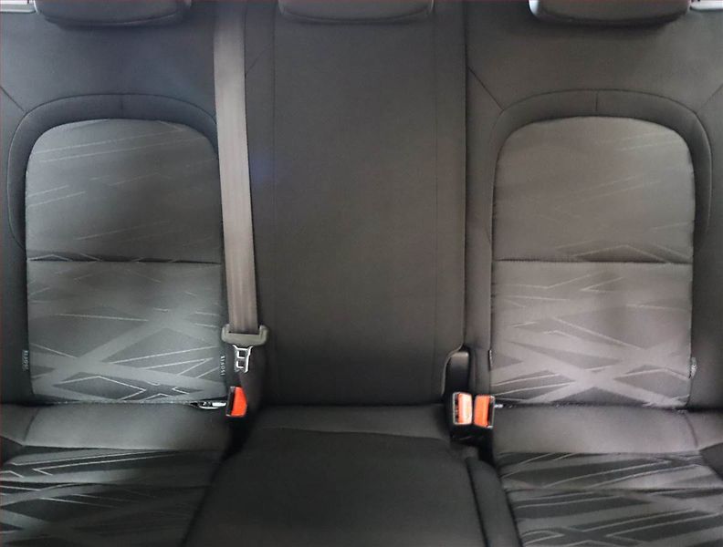 Kia Ceed (2016) 1.4 CVVT, Serv.kniha - fotka 10 z 17