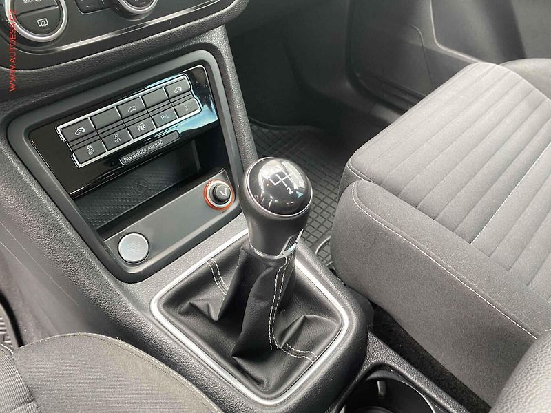 Volkswagen Sharan (2014) 2.0 TDI, Xenon, autoAC - fotka 15 z 16