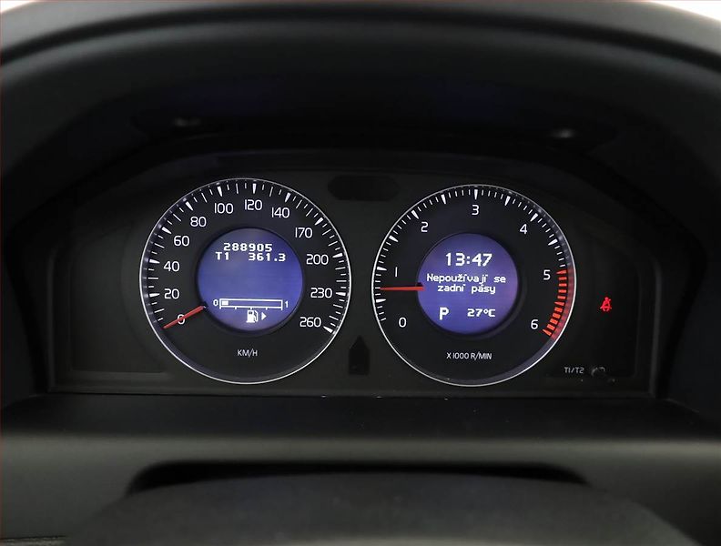 Volvo XC60 (2008) D5, 4X4, Automat, Serv.kniha - fotka 9 z 16