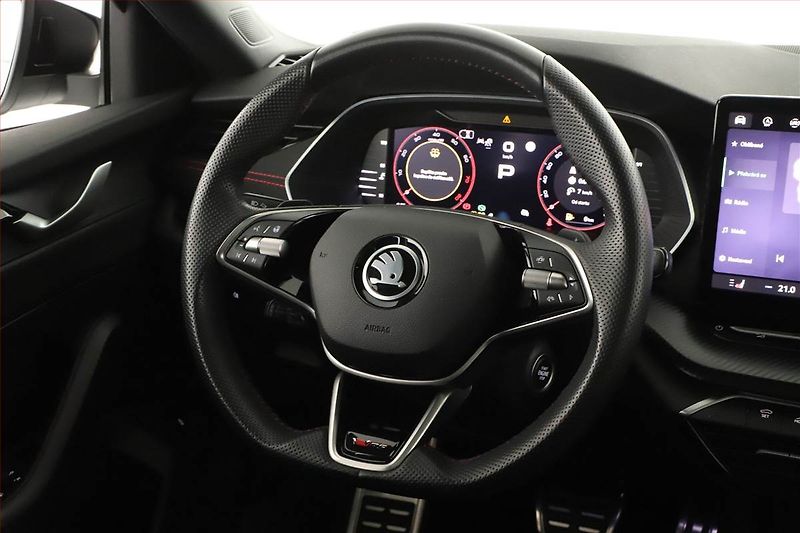 Škoda Octavia (2025) RS 2.0 TSI, RS, Navigace - fotka 16 z 18