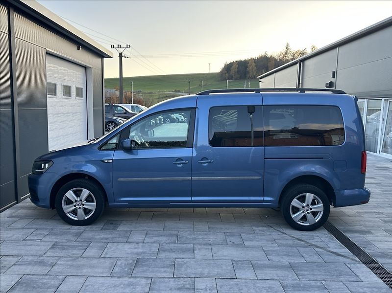 Volkswagen Caddy 2,0 TDI 122PS  Maxi Trend-7 4x - fotka 11 z 53
