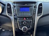 Hyundai i30 1,4 i 73kW ALU klima původ ČR - náhled 36