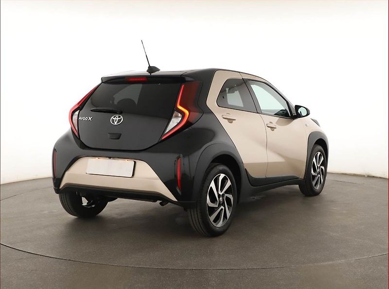 Toyota Aygo (2024) Style 1.0, Automat, ČR,1.maj - fotka 5 z 18
